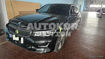 2021, BMW / 320i, 49999 км., gas