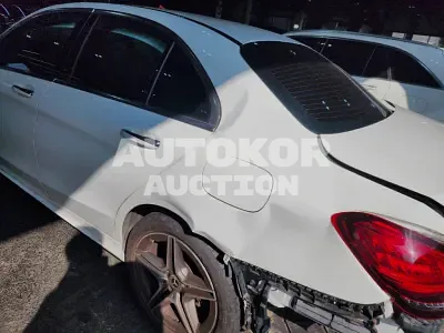 2021, Mercedes-Benz / C 200, VIN: W1KWF8AB6MR608054, 23307 км., gas
