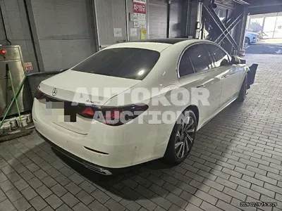 2024, Mercedes-Benz / e300, gas
