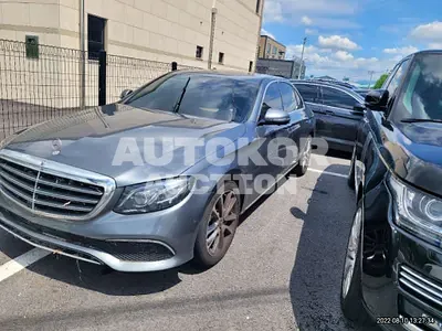 2018, Mercedes-Benz / E 300, VIN: WDDZF4JB7JA366665, 60169 км., gas