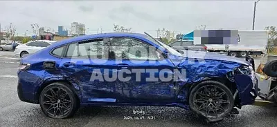 2025, BMW / X4 M, gas