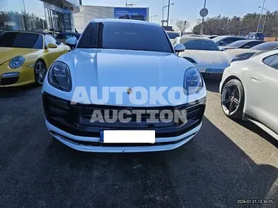2023, Porsche / Macan, 62297 км., gas