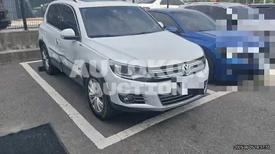 2015, Volkswagen / Tiguan, 96878 км., diesel, 2000 куб.см.